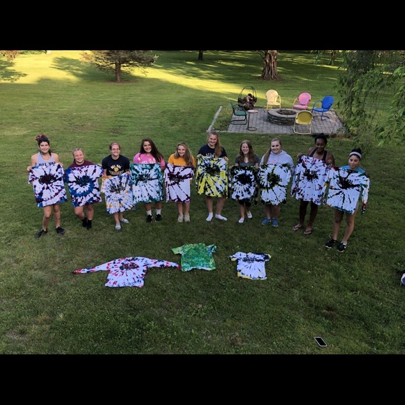 Meet your Posher, Meadow - Picture 1 of 1